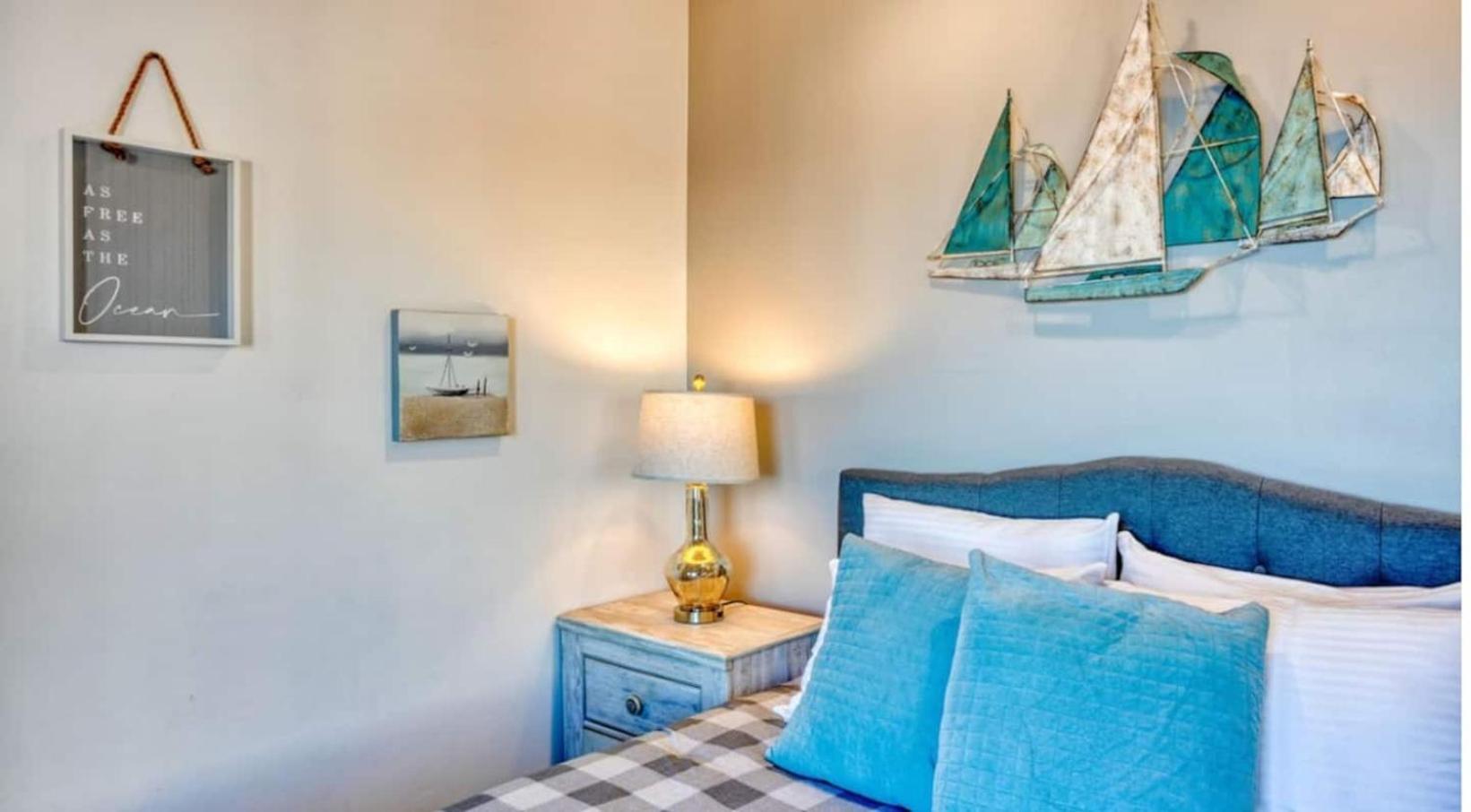 Apartment Catalina Island Getaway With 6 Seat Golf Cart Ac Avalon