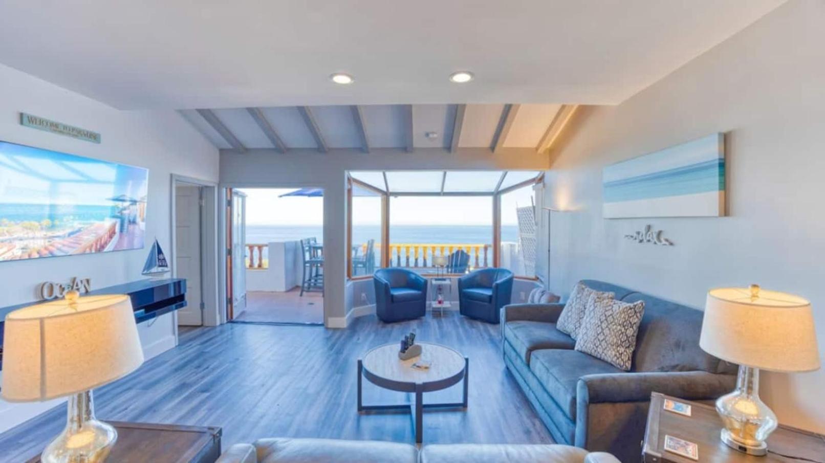 Catalina Island Getaway With 6 Seat Golf Cart Ac